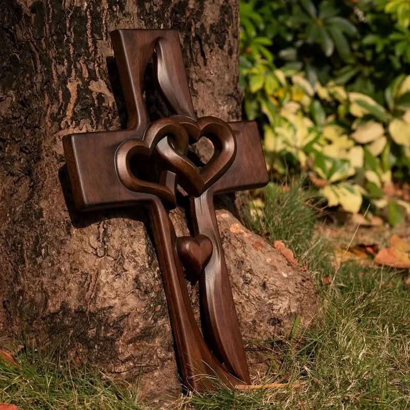 š„UITVERKOOP 49% UITš„Intertwined Hearts Houten Kruisā„