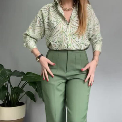 2-delige set van bedrukt shirt en broek met knopen voor dames