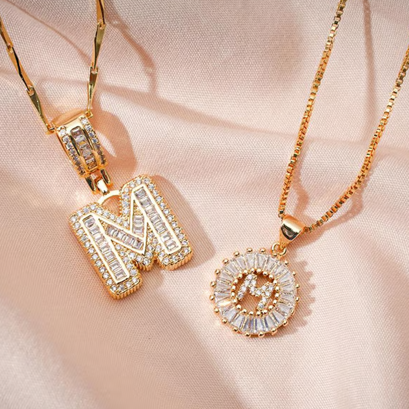 🌸LAATSTE DAG: SPECIALE PRIJS!!🌸Gouden ketting met alfabet-hanger