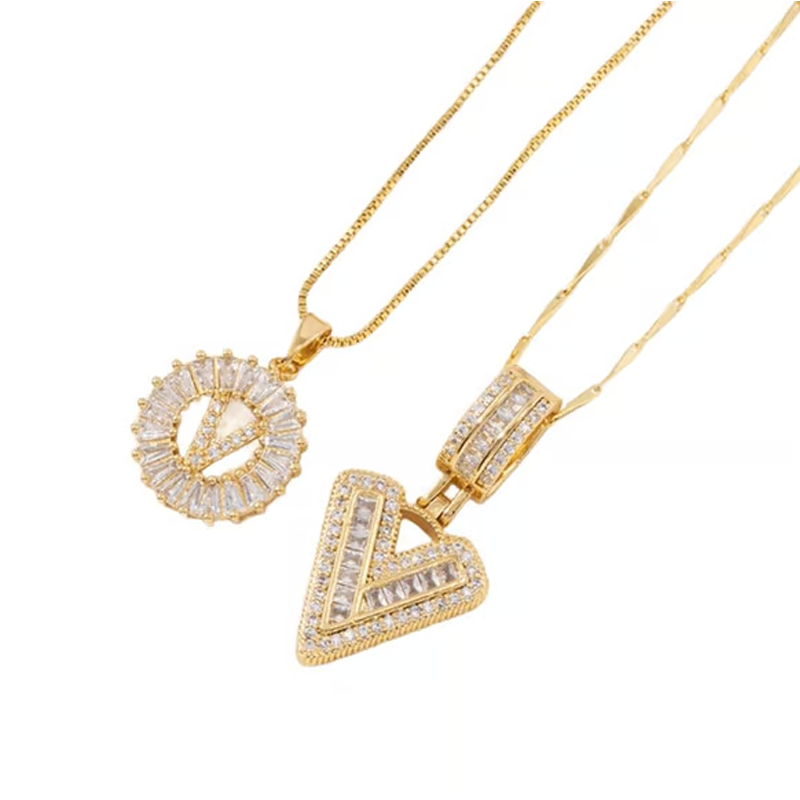 🌸LAATSTE DAG: SPECIALE PRIJS!!🌸Gouden ketting met alfabet-hanger