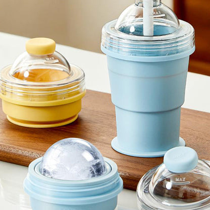 🌞Fris De Lente In Met 50% Korting!🥤2-in-1 Opvouwbare Siliconen IJsbeker | Maakt XL IJsballen voor IJskoffie & Cocktails | Lekvrije Drinkbeker met Rietje (BPA-Vrij)