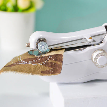 🔥50% KORTING🧵 Mini Elektrische Naaimachine | Draadloos & Lichtgewicht Complete Set voor Snelle Reparaties en DIY
